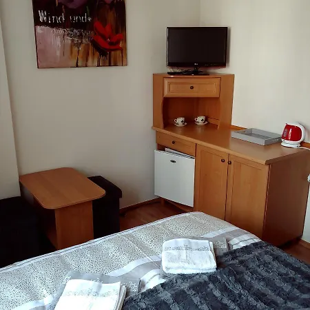 לינה וארוחת בוקר Warta קריניצה מורסקה