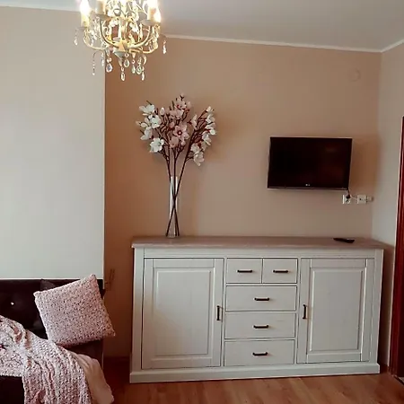 Warta Bed and Breakfast 3*