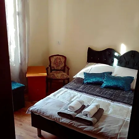 Bed & Breakfast Warta 3*