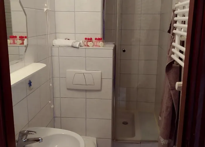 فندق مبيت وإفطار Warta كرينيتا مورسكا