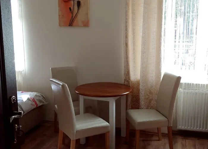 Warta كرينيتا مورسكا